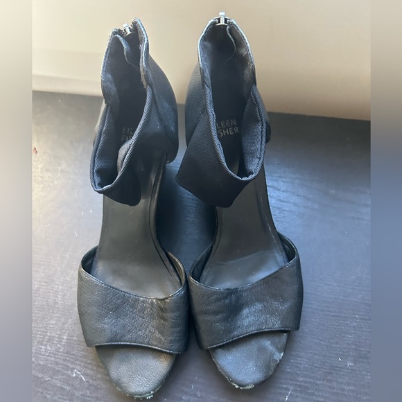 Eileen Fisher Corona Sandals Black Leather Ankle Strap Zip Wedge Peep - Picture 4 of 6